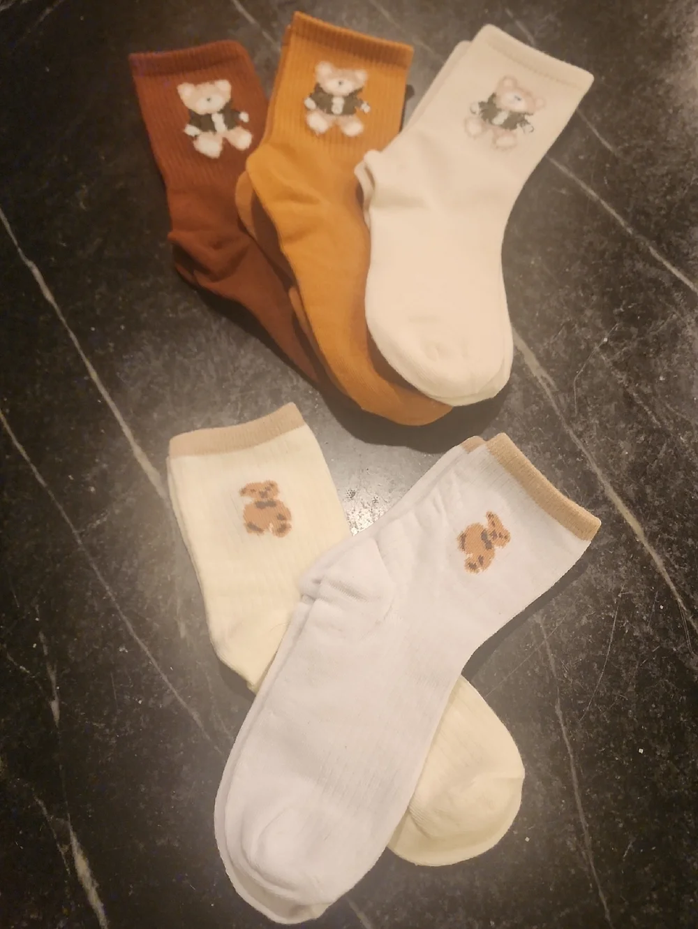 Womens Teddy Bear Crew Socks - White, Cream, Brown NWOT